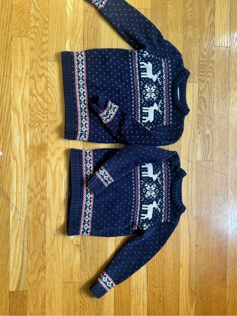 Eagle Eye Holiday Sweaters, 4T and 5T, Perfect for Siblings!